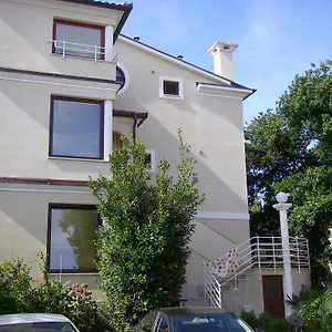 Apartments Premantura Pensjonat